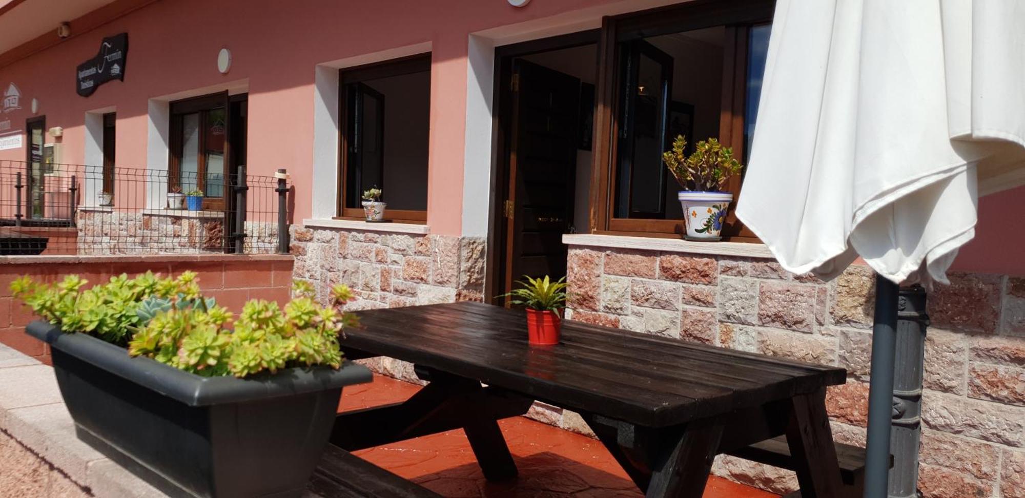 Apartamentos Fermin Onís Εξωτερικό φωτογραφία